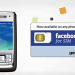 Ormai Facebook è entrato ovunque anche nei telefoni.