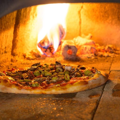 pizzeria-riccione-forno-a-legna
